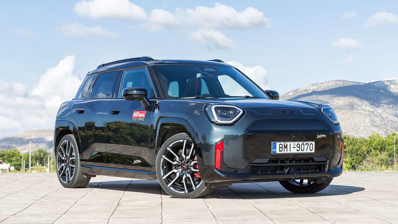 Δοκιμή MINI Aceman JCW E 258 PS: Το Go-Kart μεγάλωσε και μπήκε στην πρίζα